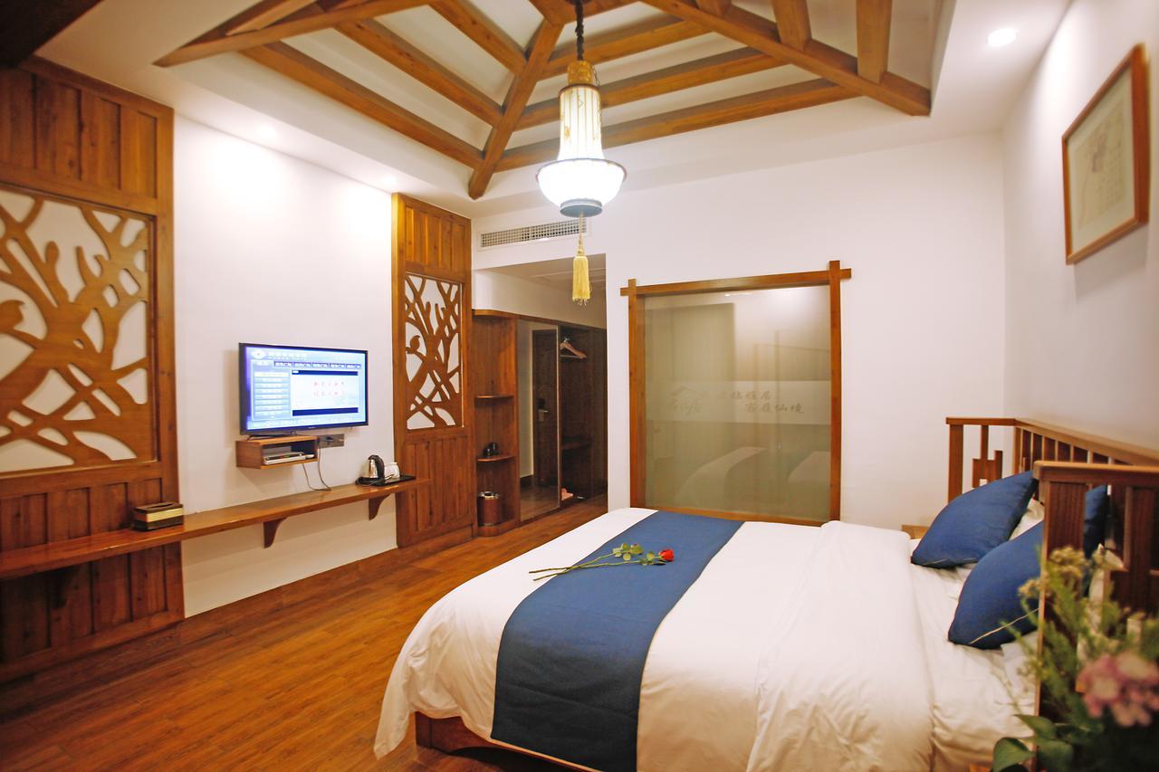 Guihua Road 106Th Hostel Zhangjiajie Esterno foto